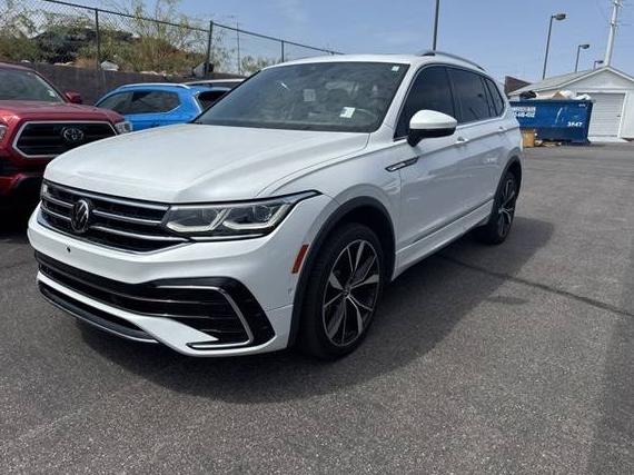 VOLKSWAGEN TIGUAN 4MOTION 2022 3VV4B7AX6NM100528 image